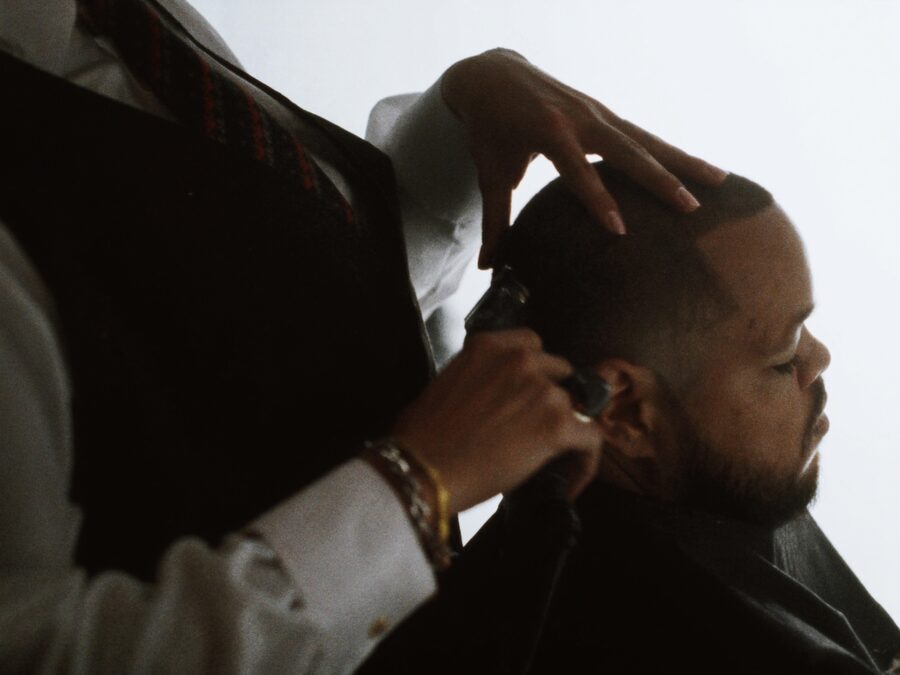Razor line-up on a fresh buzz cut at The Chair Barbershop in Chicago