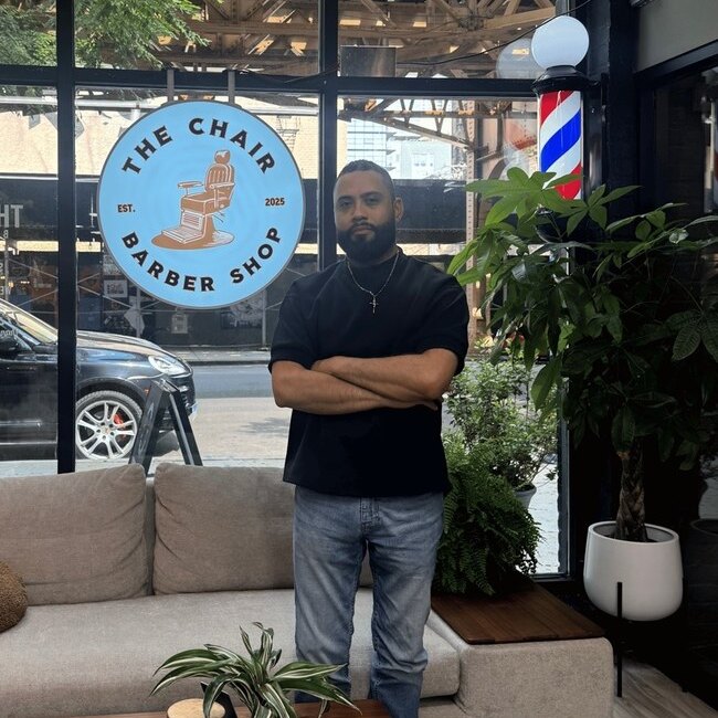 Juan, barber at The Chair Barbershop in Chicago